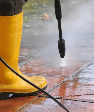 pressure-washer